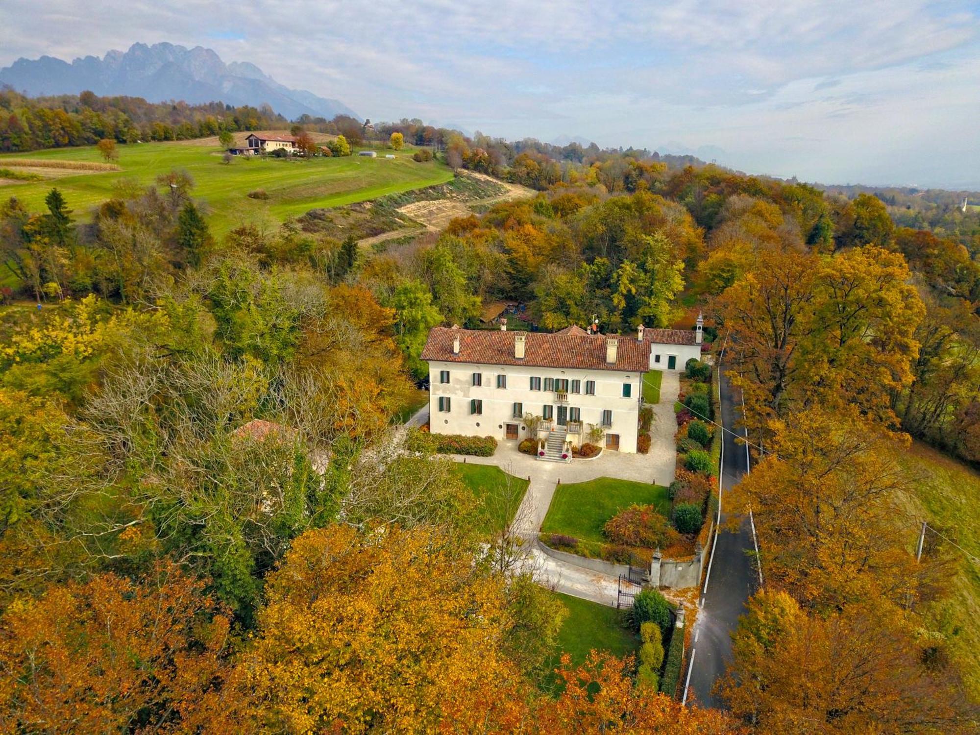 Villa San Liberale - Suites & Wellness - Villa Veneta Feltre Eksteriør billede