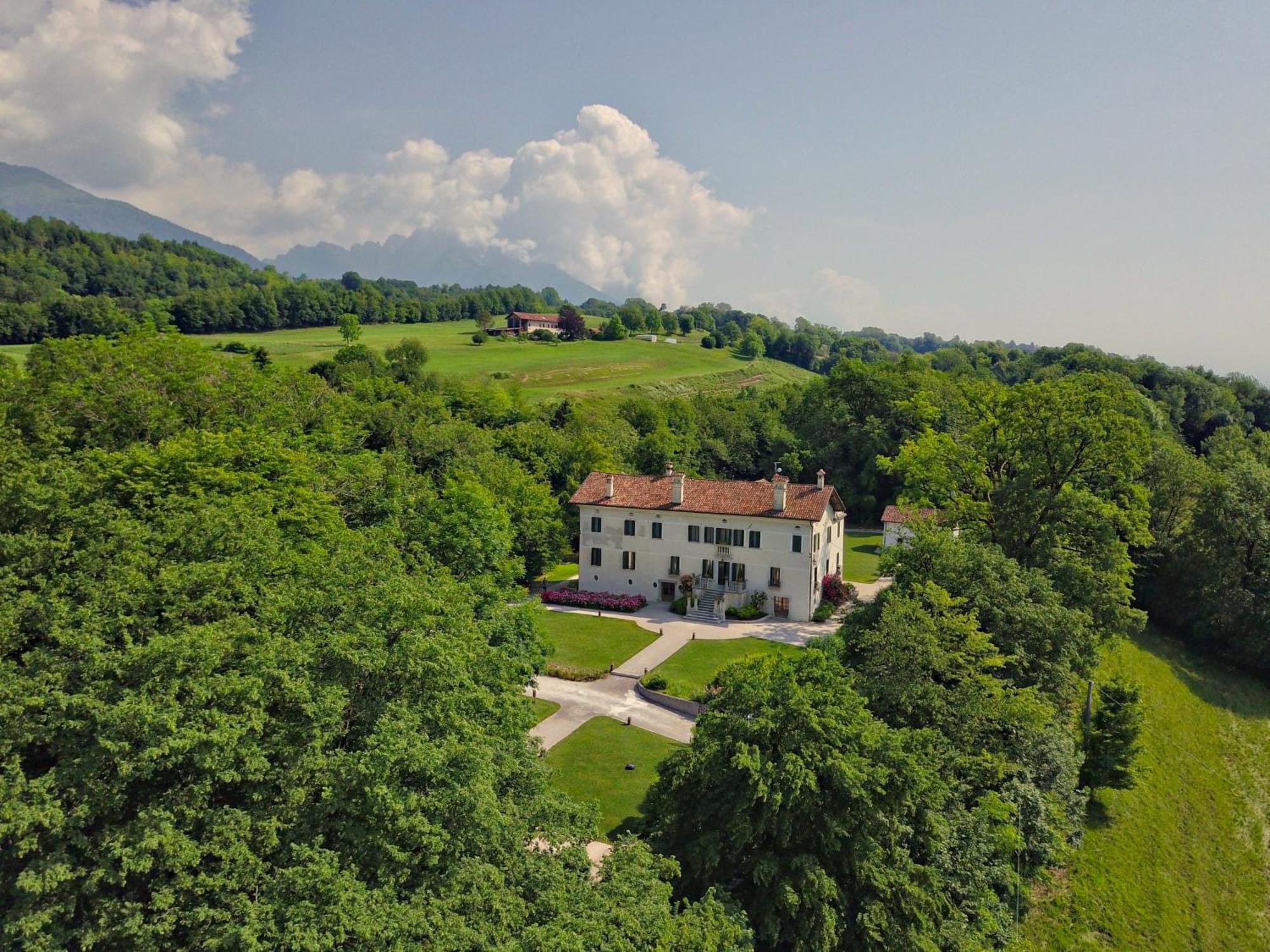 Villa San Liberale - Suites & Wellness - Villa Veneta Feltre Eksteriør billede